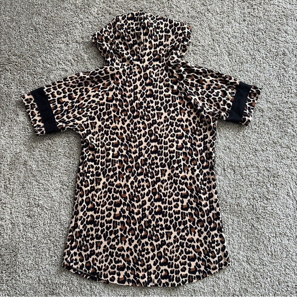 No Boundaries Size Xl Leopard Print Hooded Top - image 5